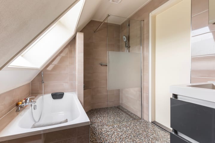 Foto 24 van Donselaarsweg 18