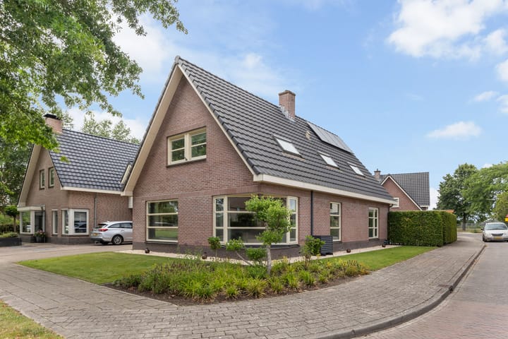 Foto 33 van Donselaarsweg 18