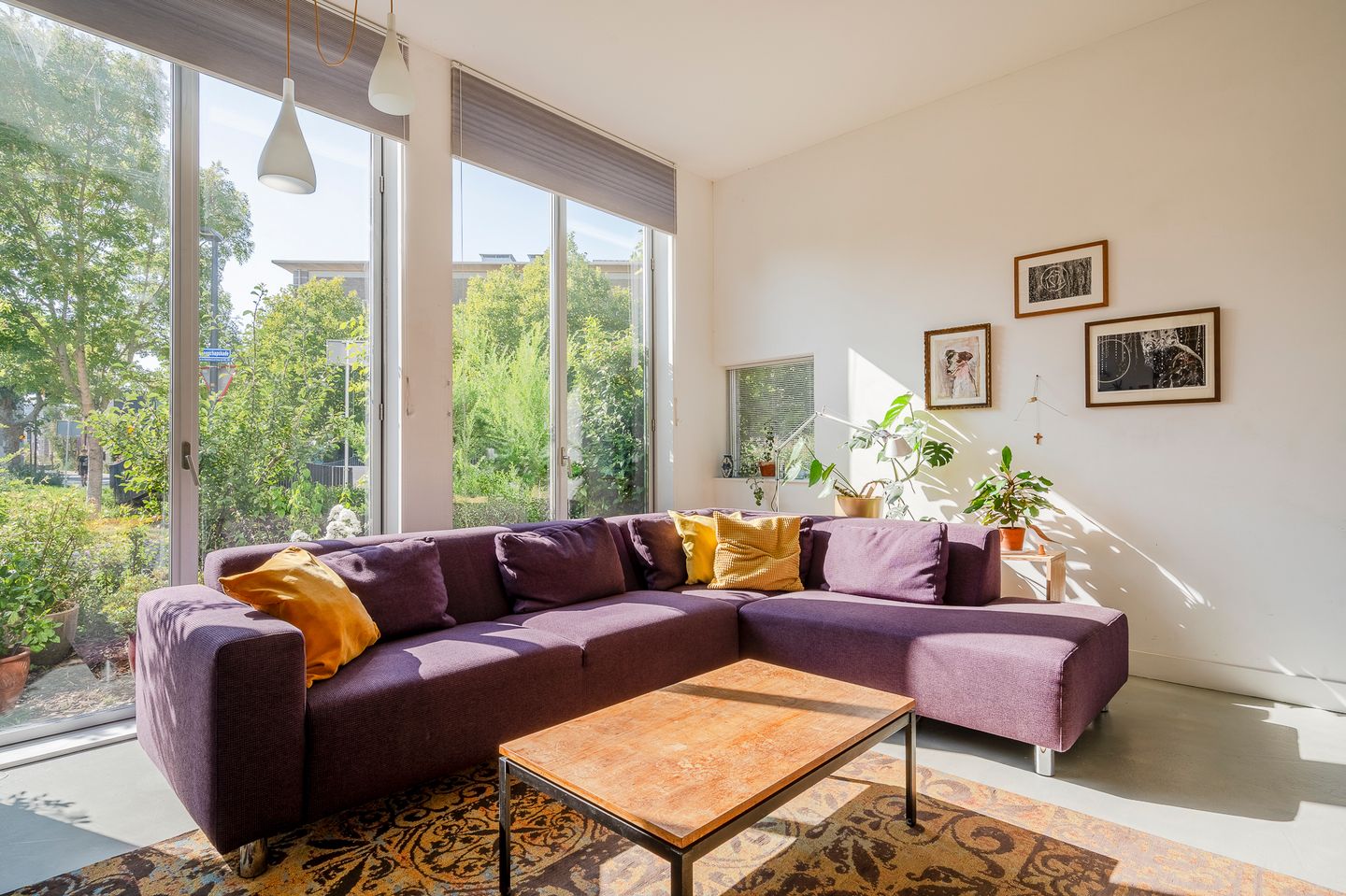 Foto 10 van Van Limburg Stirumstraat 2