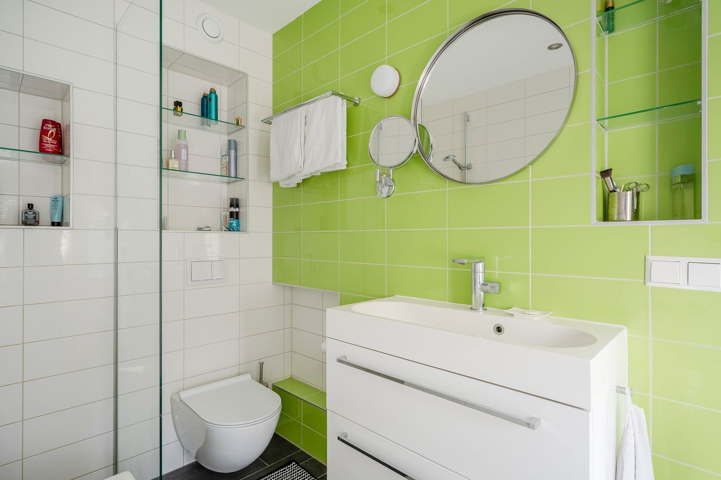 Foto 44 van Van Limburg Stirumstraat 2