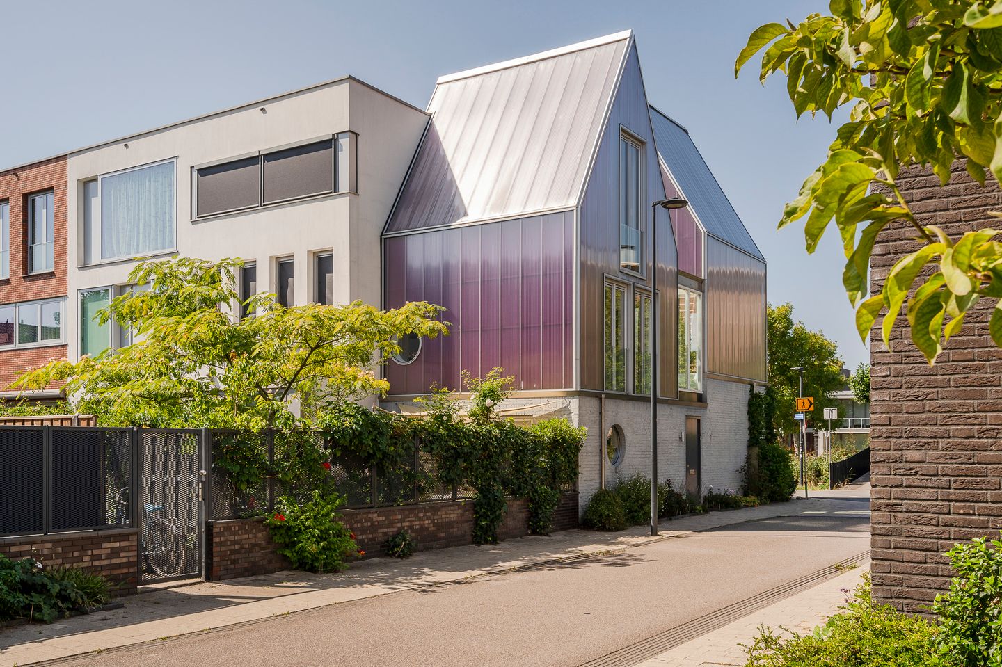 Foto 64 van Van Limburg Stirumstraat 2