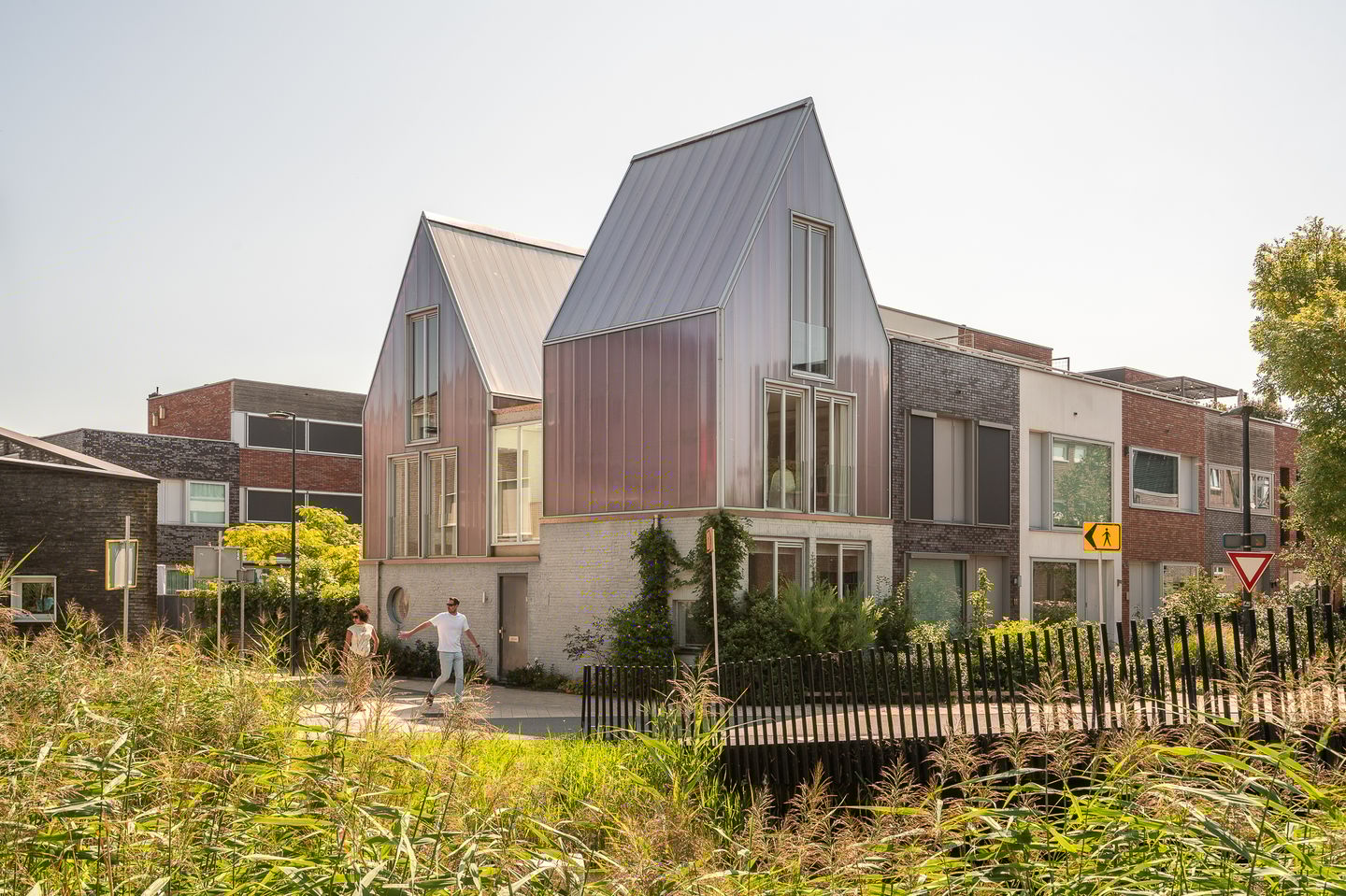 Foto 70 van Van Limburg Stirumstraat 2