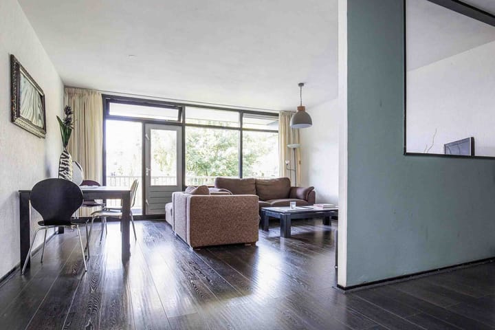 Foto 2 van Grootzeil 11