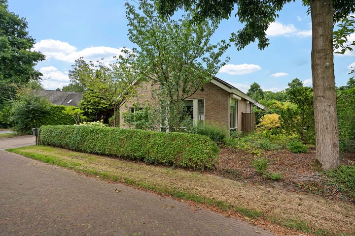 Foto 7 van Bosbouwkamp 16