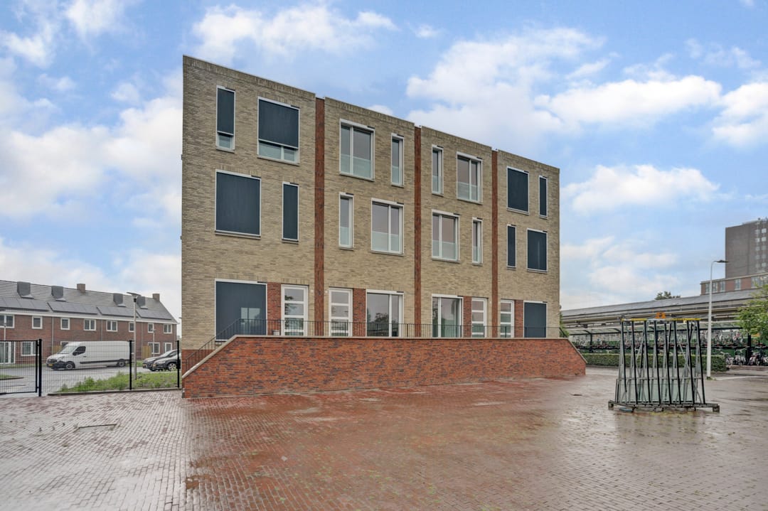 Foto 1 van Parallelweg 18