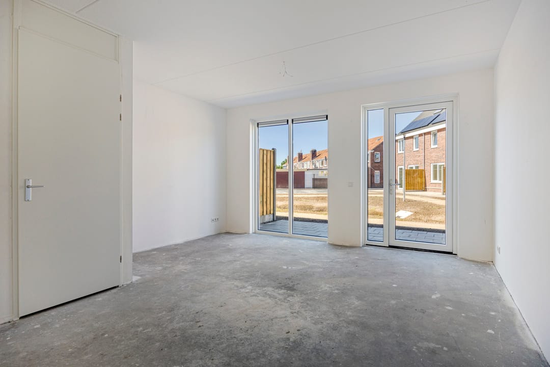 Photo 8 of Parallelweg 24