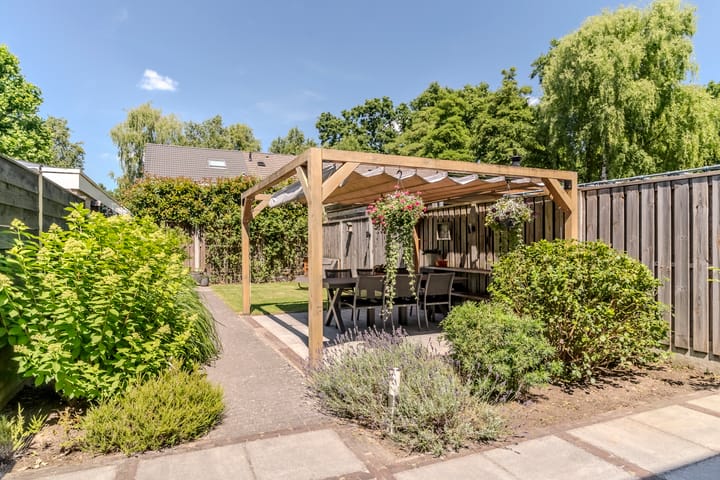 Foto 42 van Erasmuslaan 8