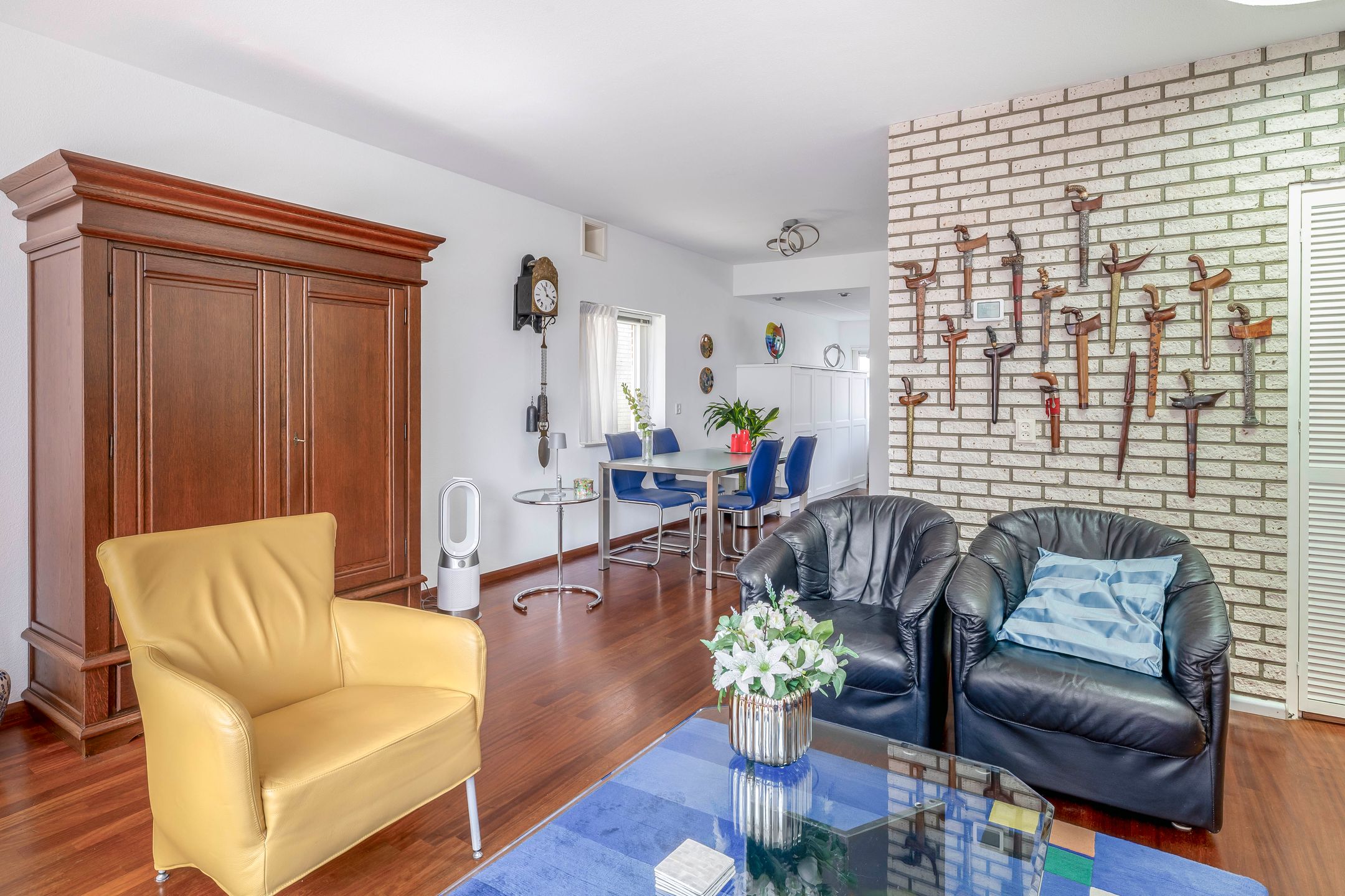 Photo 12 of Raadhuislaan 37