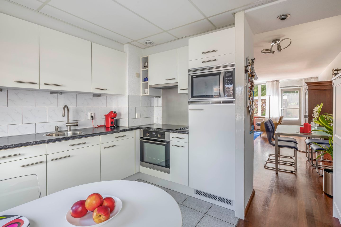 Photo 19 of Raadhuislaan 37