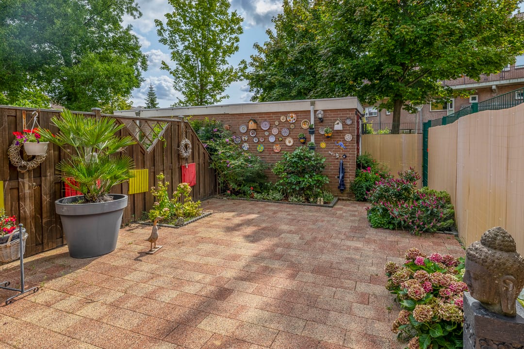 Photo 23 of Raadhuislaan 37