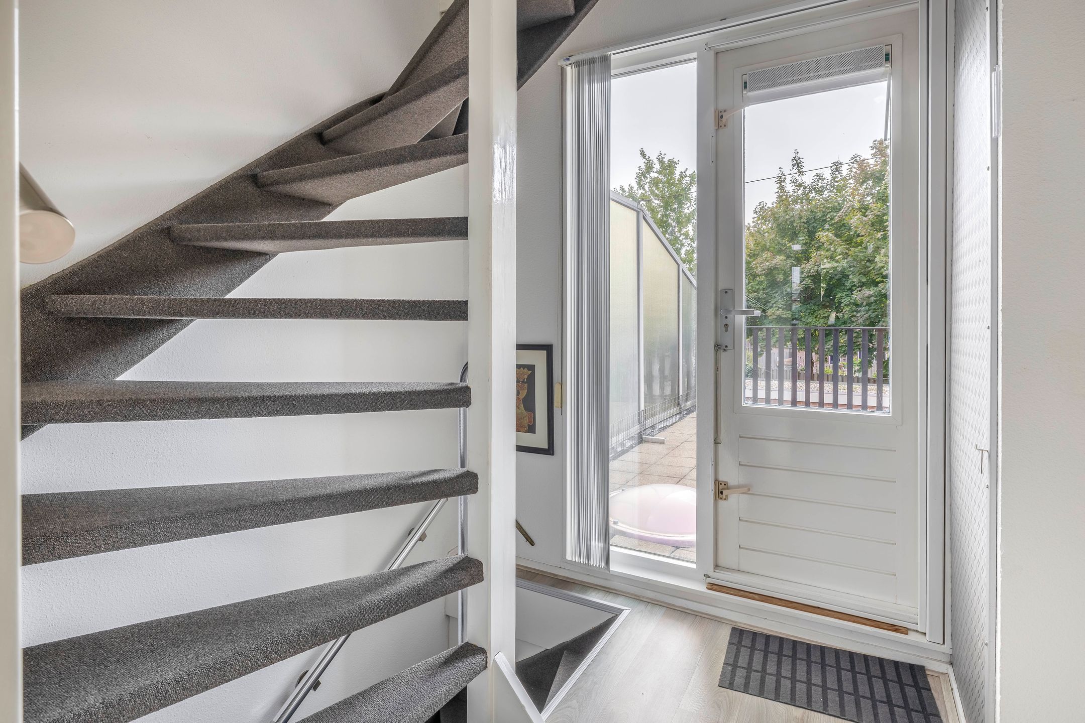 Photo 27 of Raadhuislaan 37