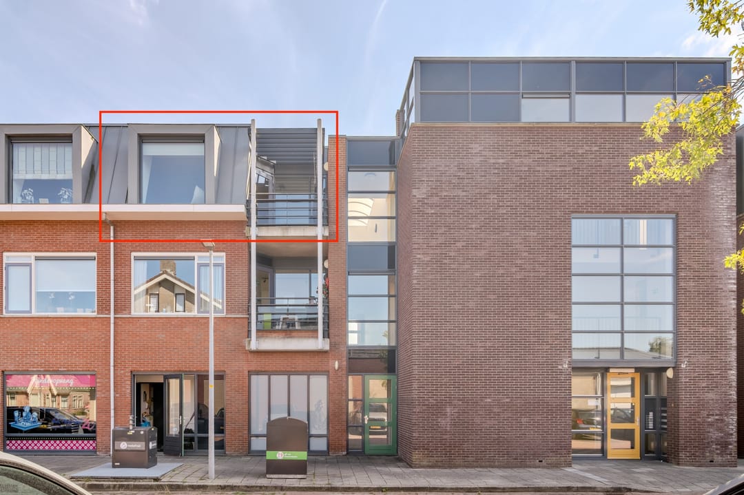 Photo 1 of Pannenspiegel 9