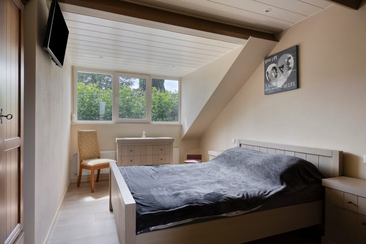 Photo 29 of Meindert Hobbemastraat 10