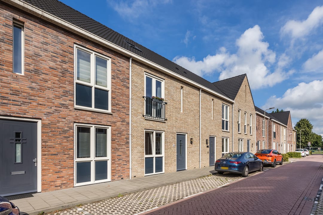 Foto 7 van Titus Brandsmastraat 19