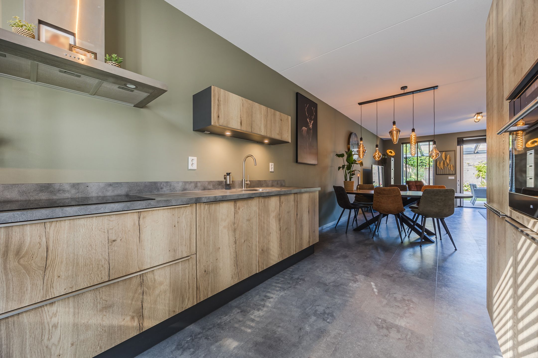 Foto 21 van Titus Brandsmastraat 19