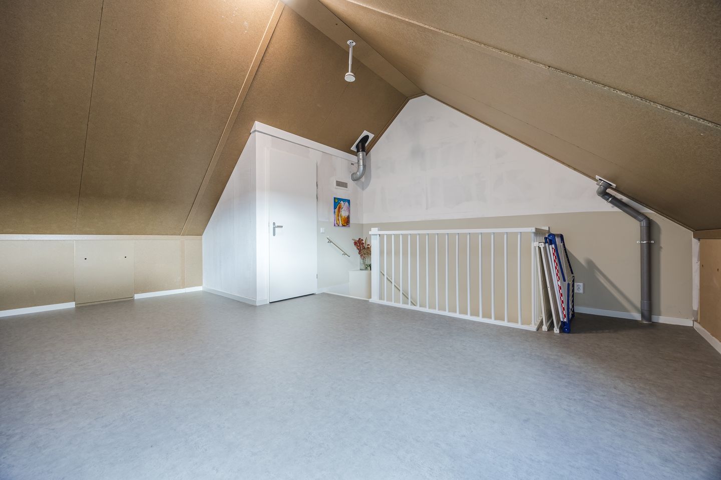 Foto 40 van Titus Brandsmastraat 19