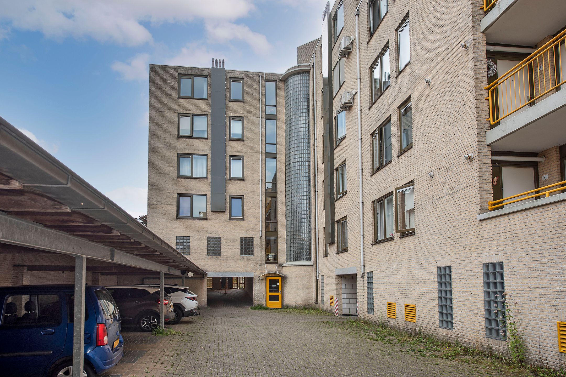 Foto 27 van Oldenzaalsestraat 5-T