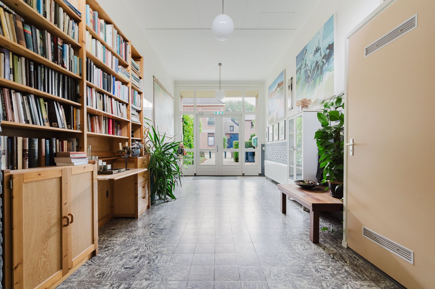 Bekijk foto 2 van Voorsterstraat 90-a