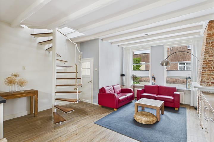 Foto 12 van Leliestraat 18