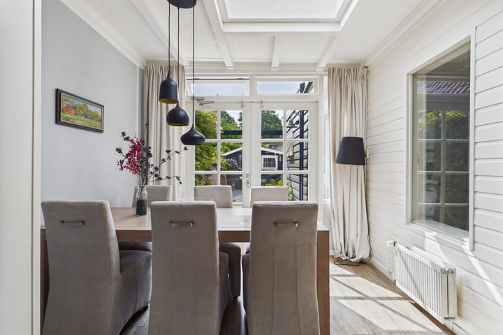 Foto 14 van Leliestraat 18