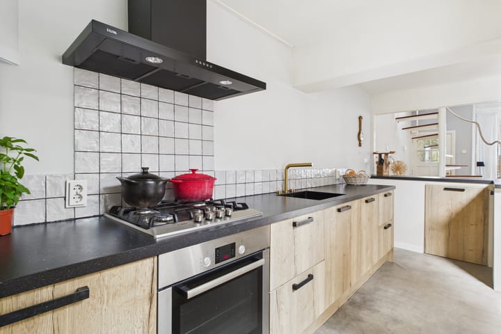 Foto 18 van Leliestraat 18