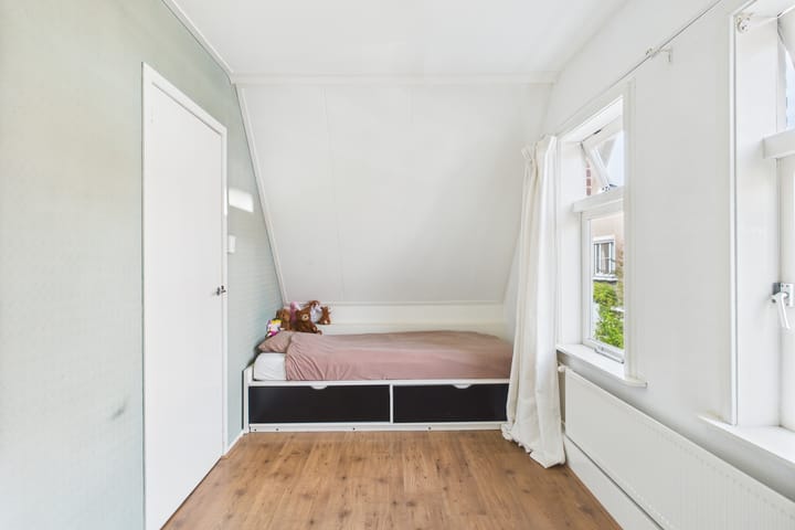 Foto 32 van Leliestraat 18