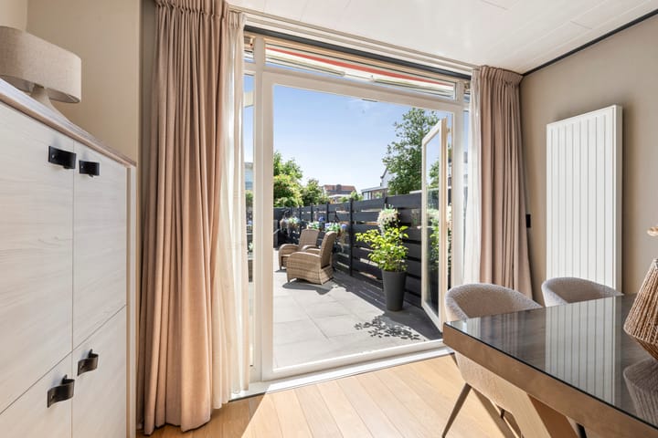 Foto 14 van Reggestraat 25