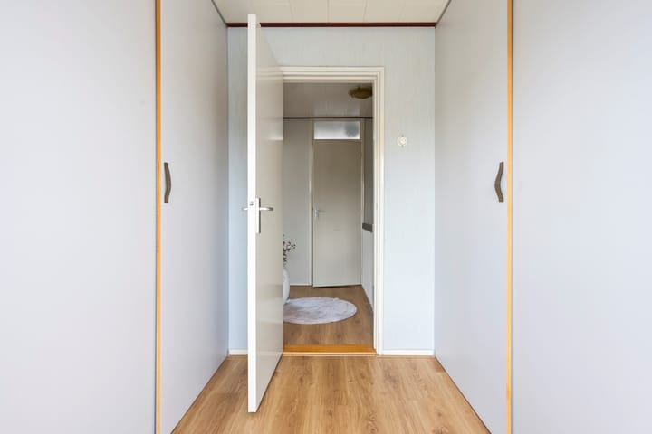 Foto 42 van Reggestraat 25