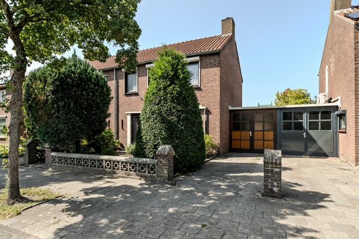 Foto 1 van Ruysdaelstraat 18