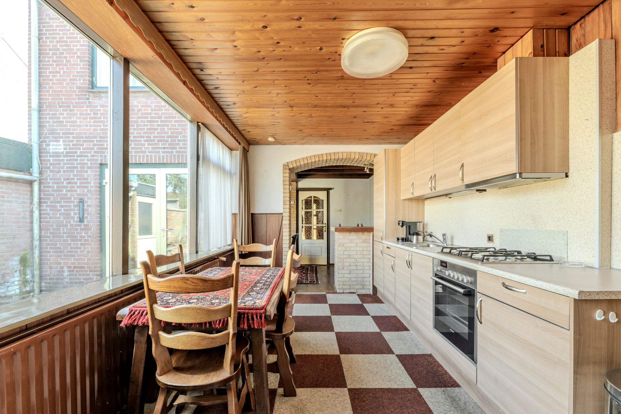 Photo 12 of Ruysdaelstraat 18