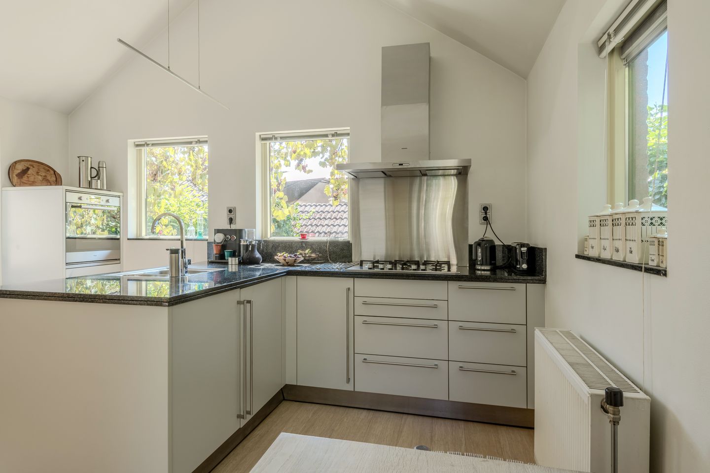 Photo 4 of De Hazelaar 17