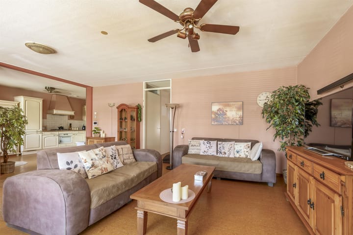 Foto 5 van Lobeliastraat 8