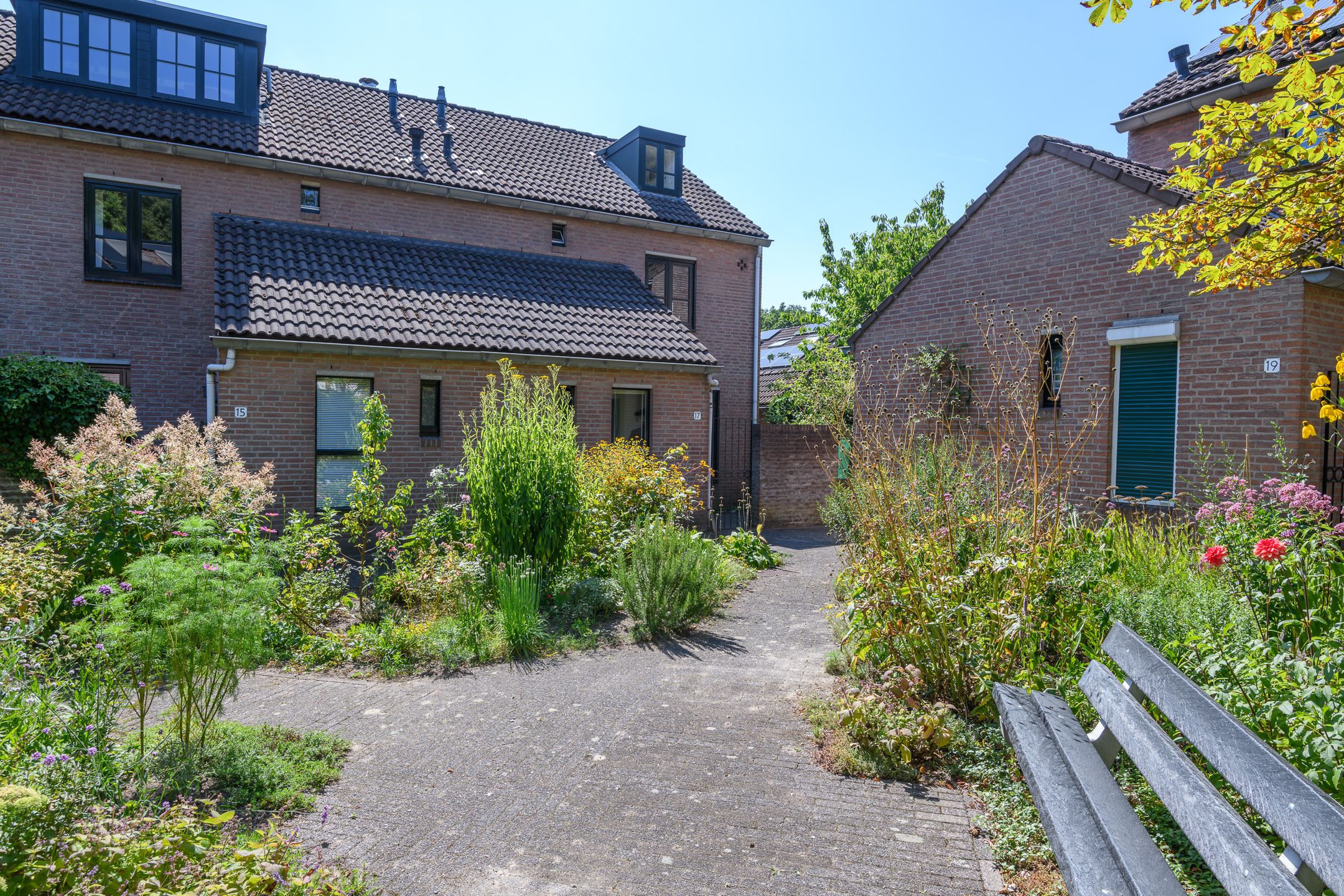 Photo 45 of De Hazelaar 17