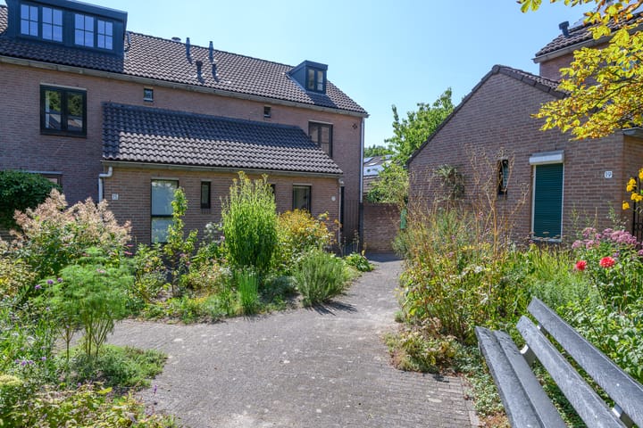 Photo 45 of De Hazelaar 17