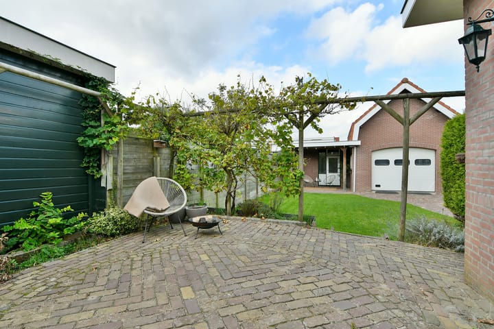 Foto 39 van Hoofdweg 641