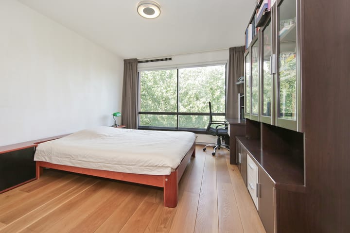 Foto 25 van Bogortuin 55