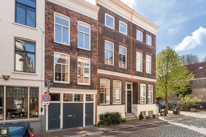 Foto 1 van Wijnstraat 120