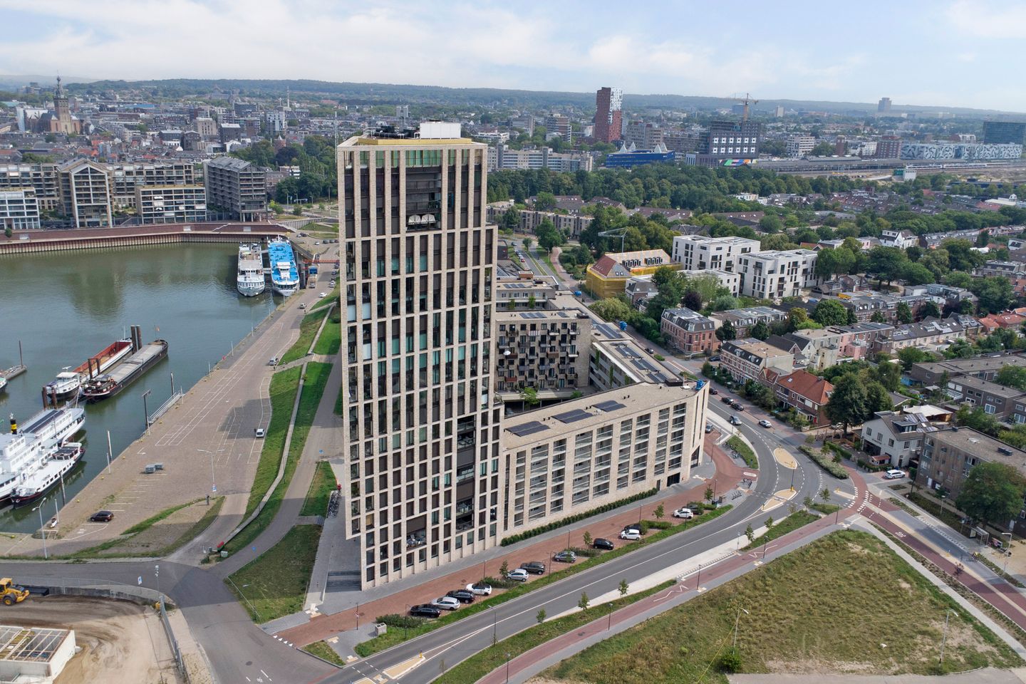 Foto 1 van Waalbandijk 531