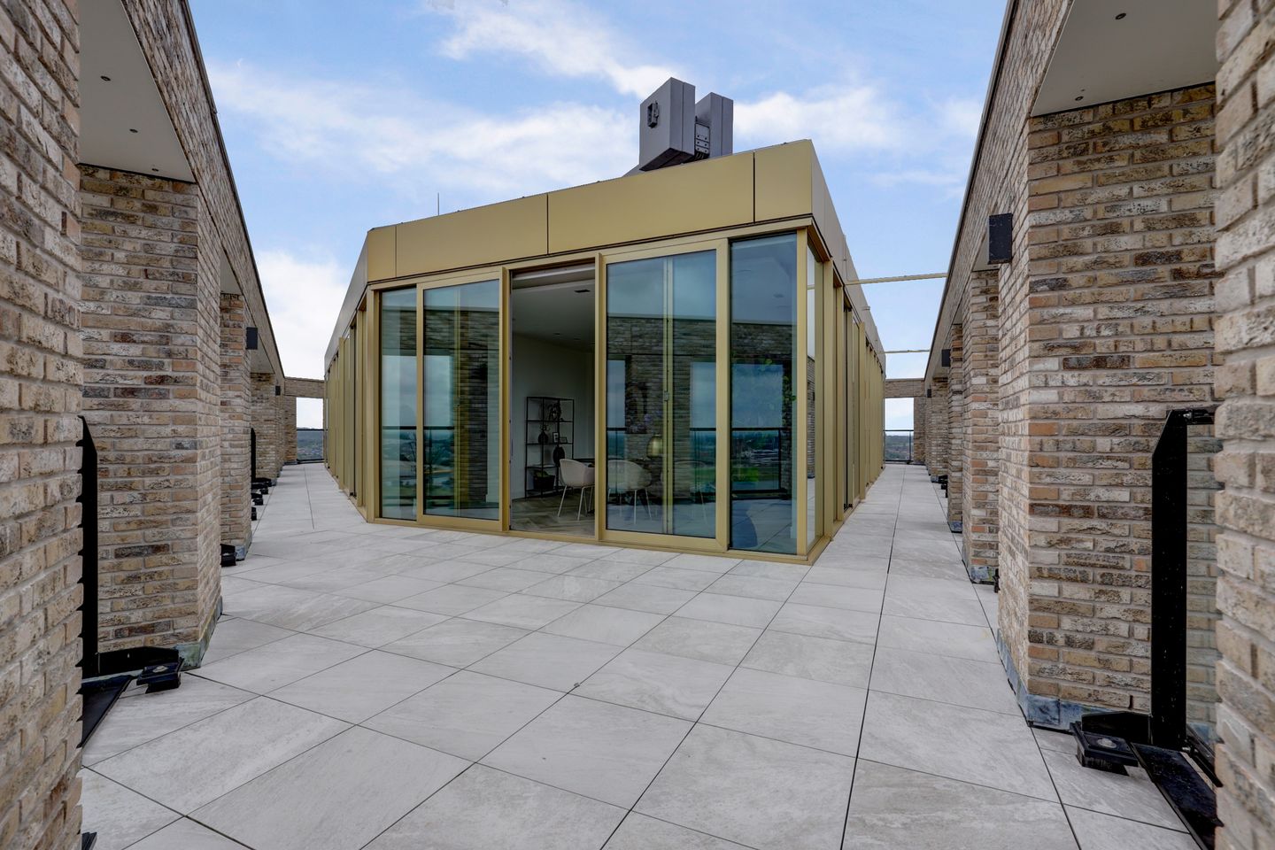 Foto 25 van Waalbandijk 531