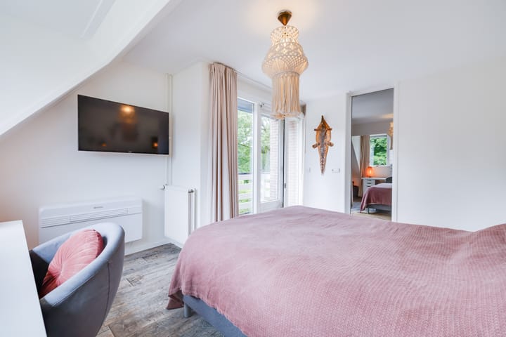 Foto 21 van Govert Flinckstraat 126