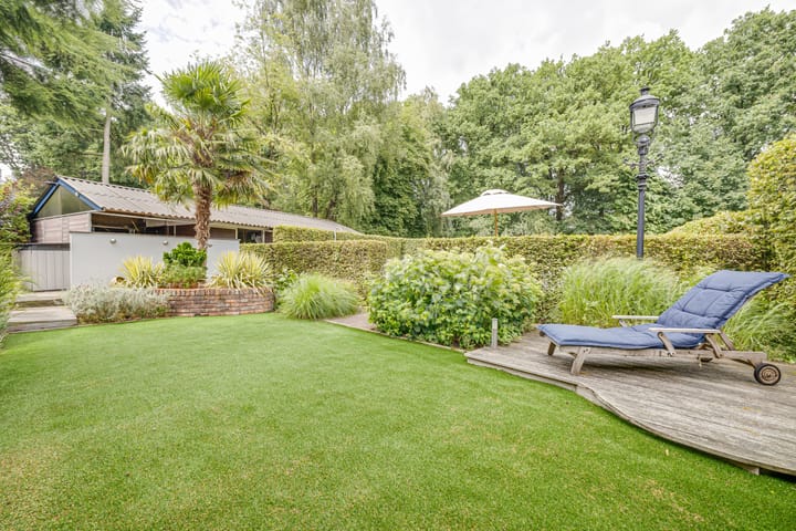 Foto 44 van Govert Flinckstraat 126