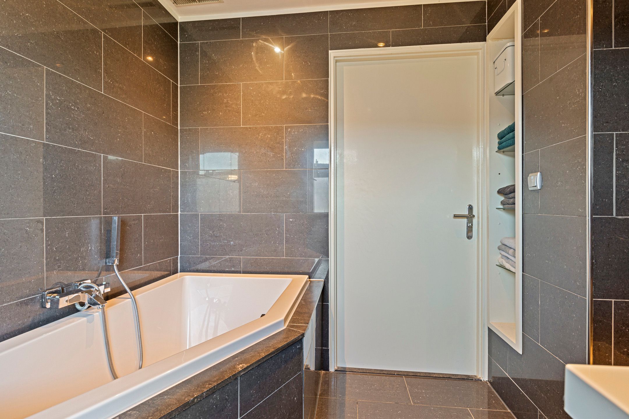 Foto 15 van Diemewei 4303