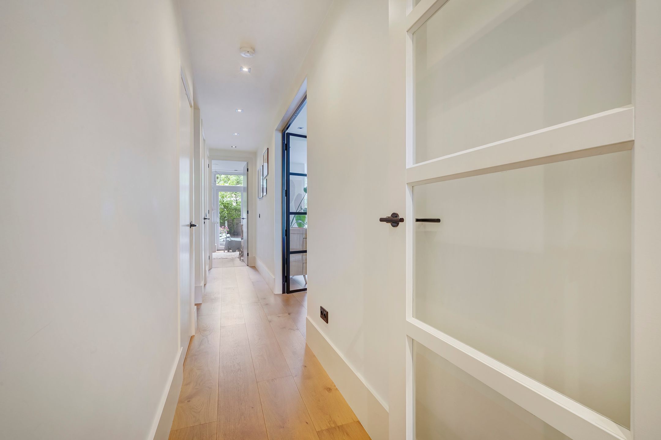 Foto 6 van Azaleastraat 78