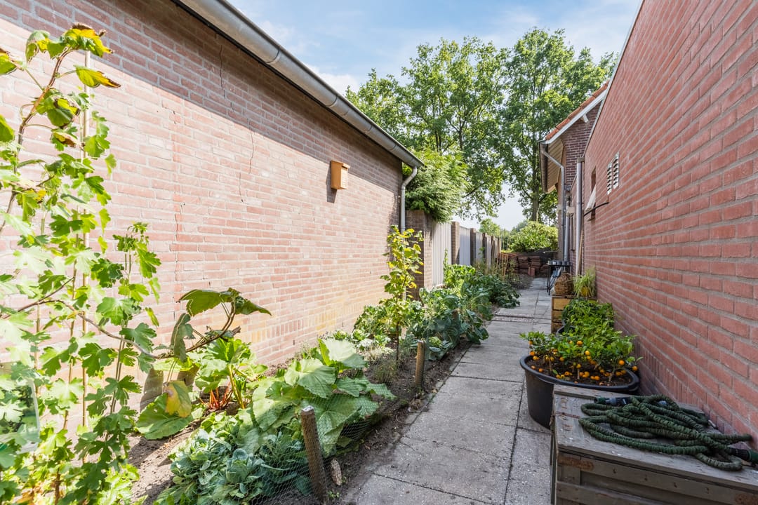 Foto 43 van Kluisstraat 11