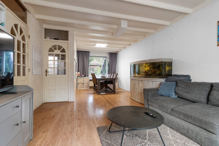 Photo 5 of Malvert 3212