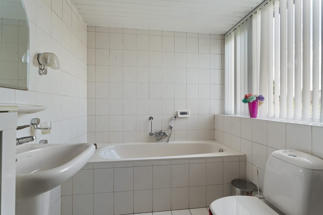 Photo 17 of Malvert 3212