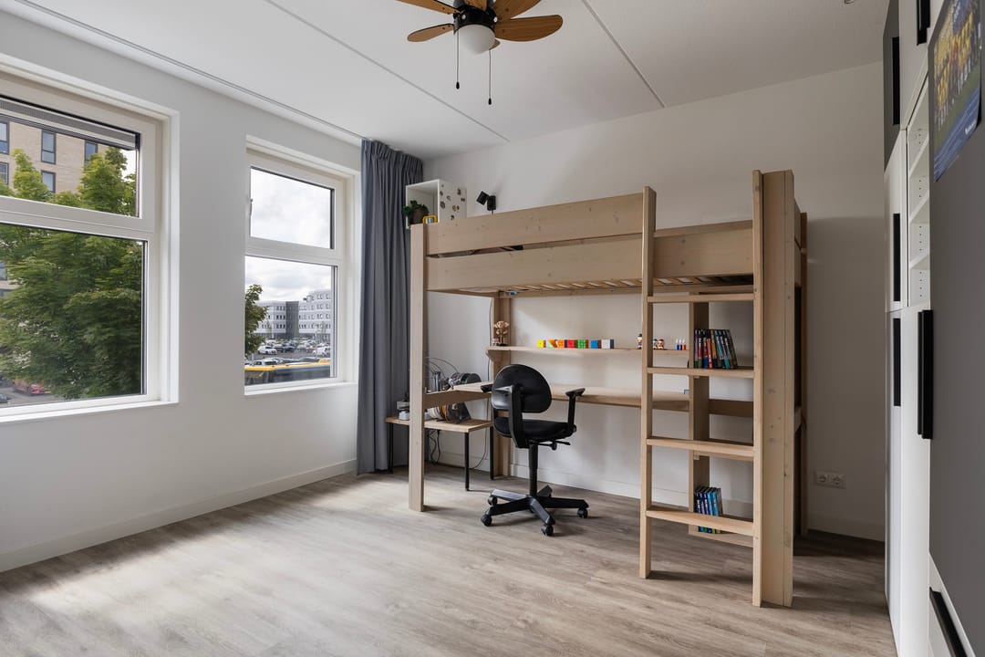 Photo 28 of Tesselschadestraat 76