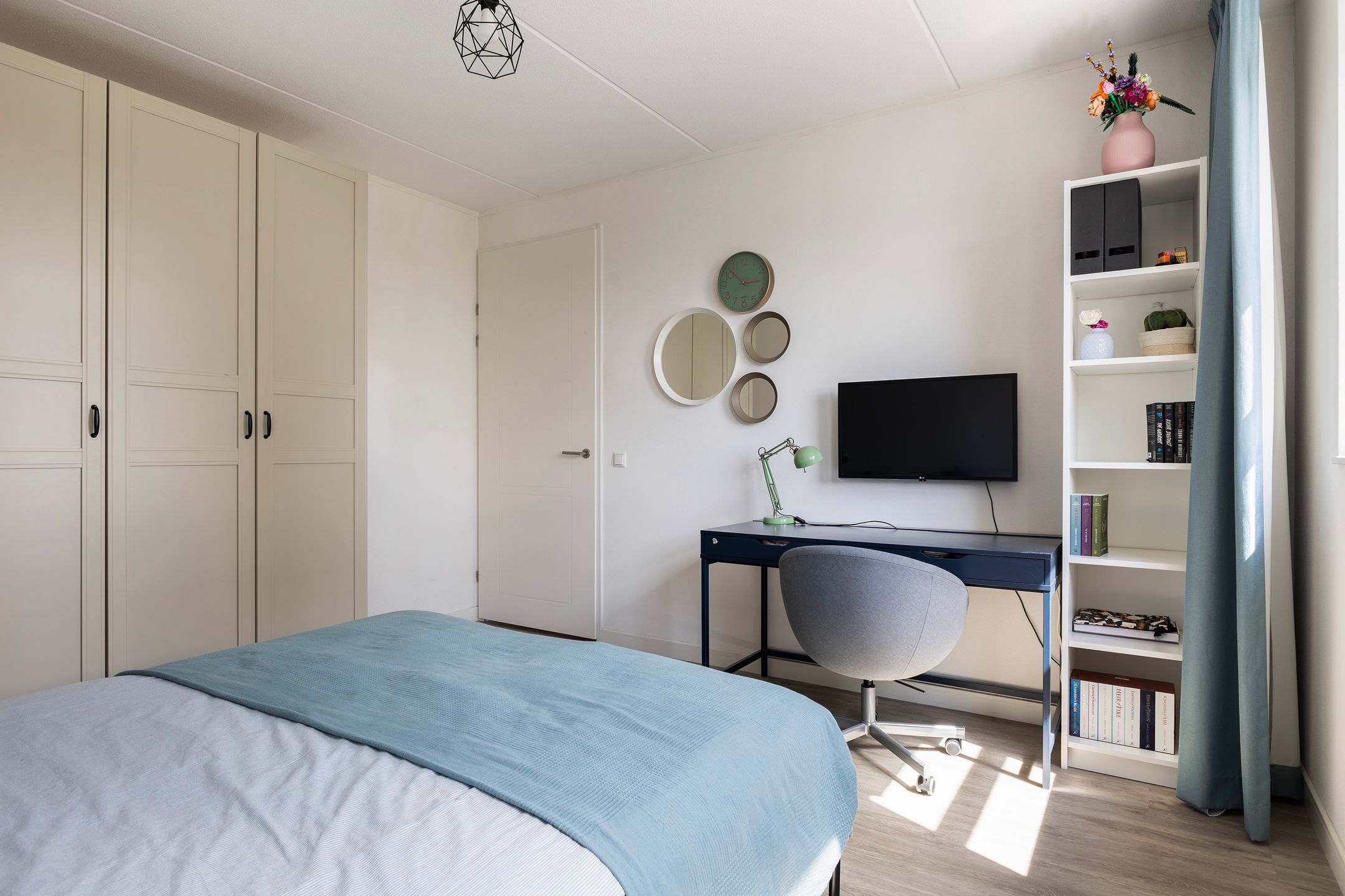 Photo 33 of Tesselschadestraat 76