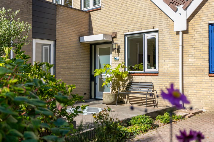 Foto 8 van Bertelsberg 91