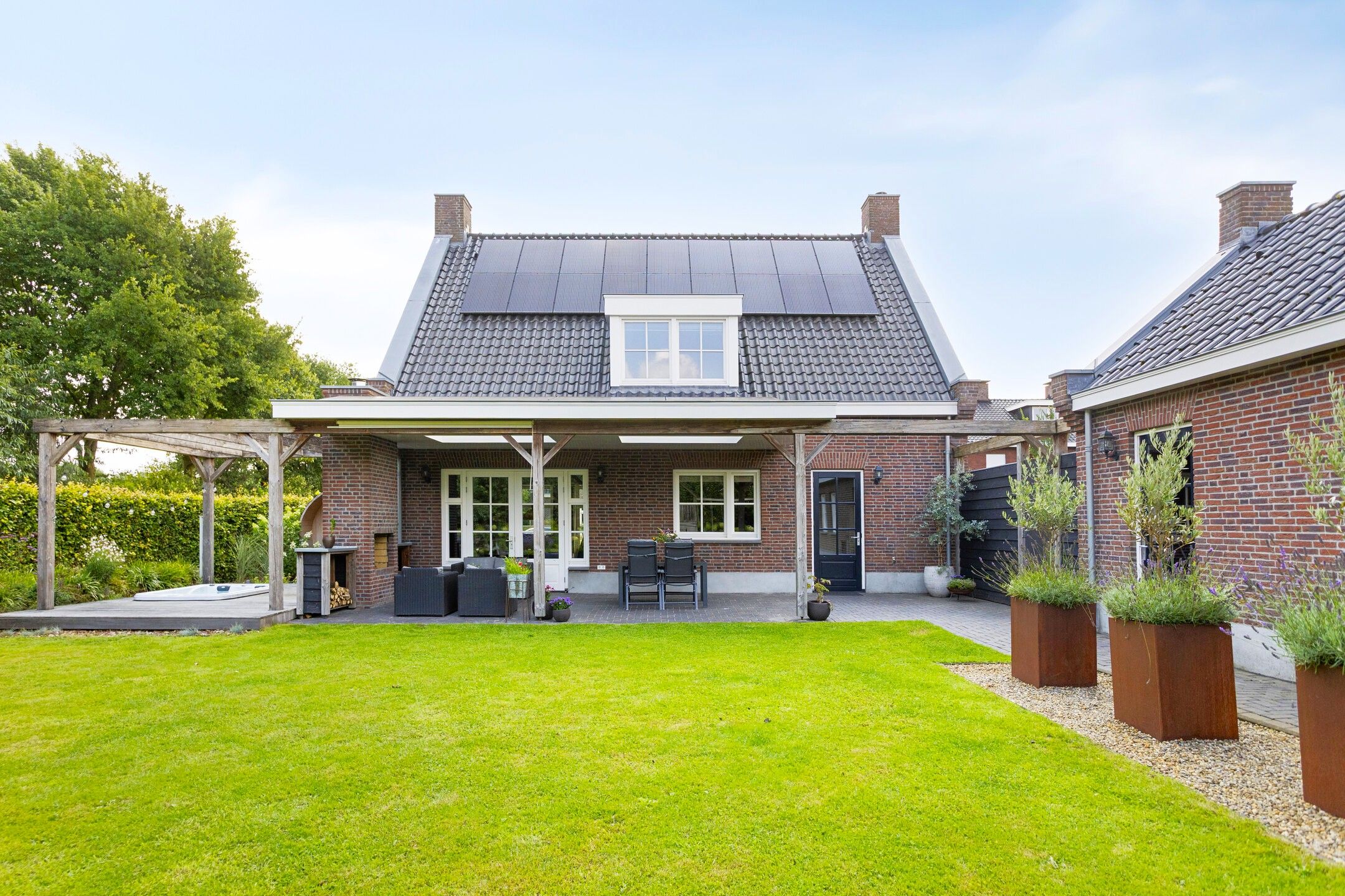 Photo 36 of Heiblok 23